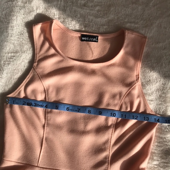 Cute Blush Pink Sleeveless Peplum Top ๐ - Picture 6 of 9